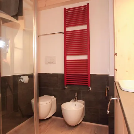 Apartment Brand New Beautiful Ground Floor Flat *