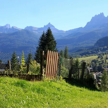 Brand New Beautiful Ground Floor Flat * Cortina dʼAmpezzo